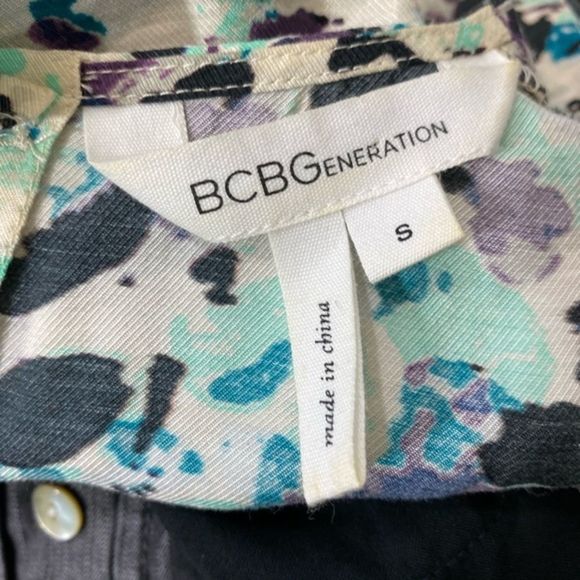 BCBGeneration Size Small Romper Black Blue Abstract Print Sleeveless - Picture 2 of 9